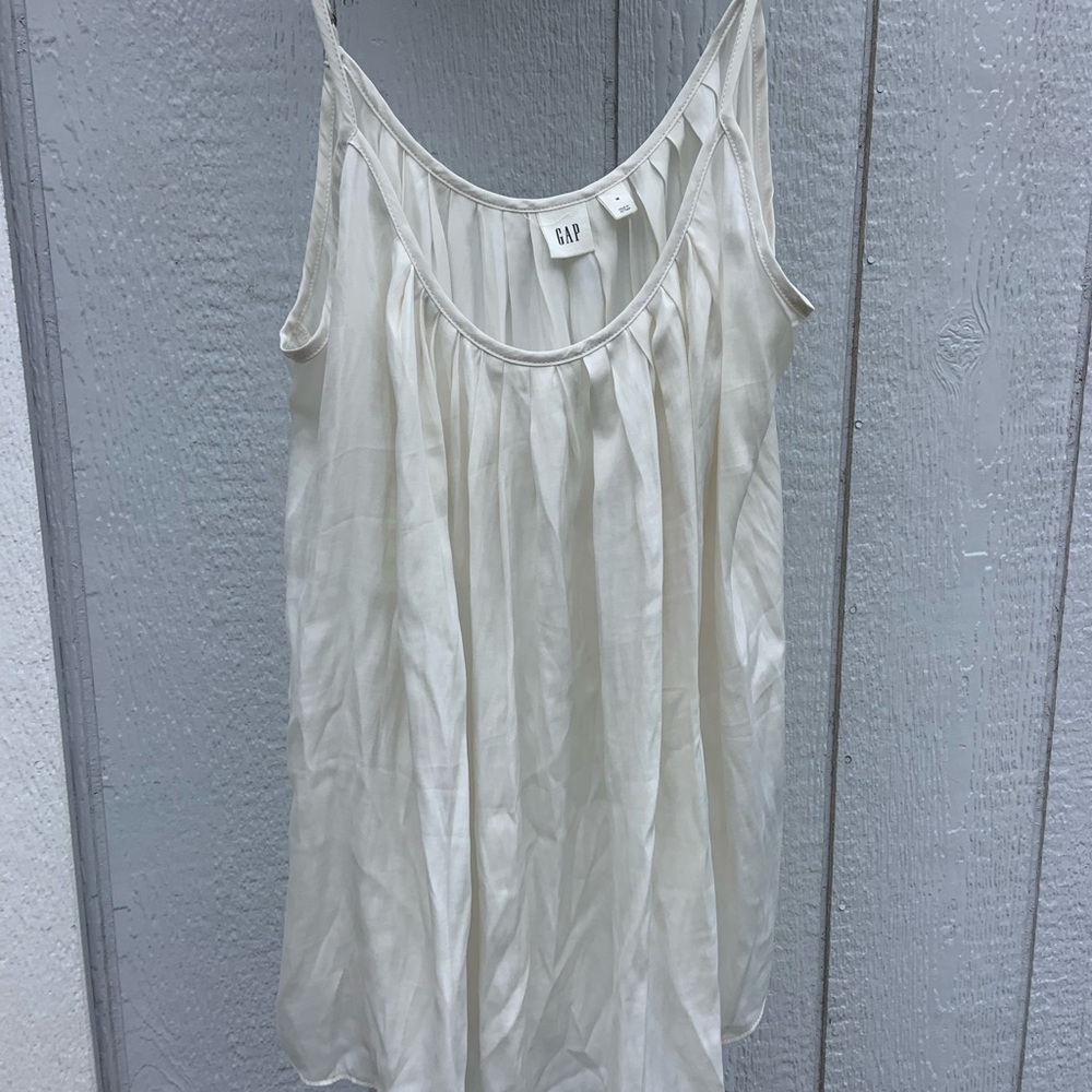 Whit silk shirt